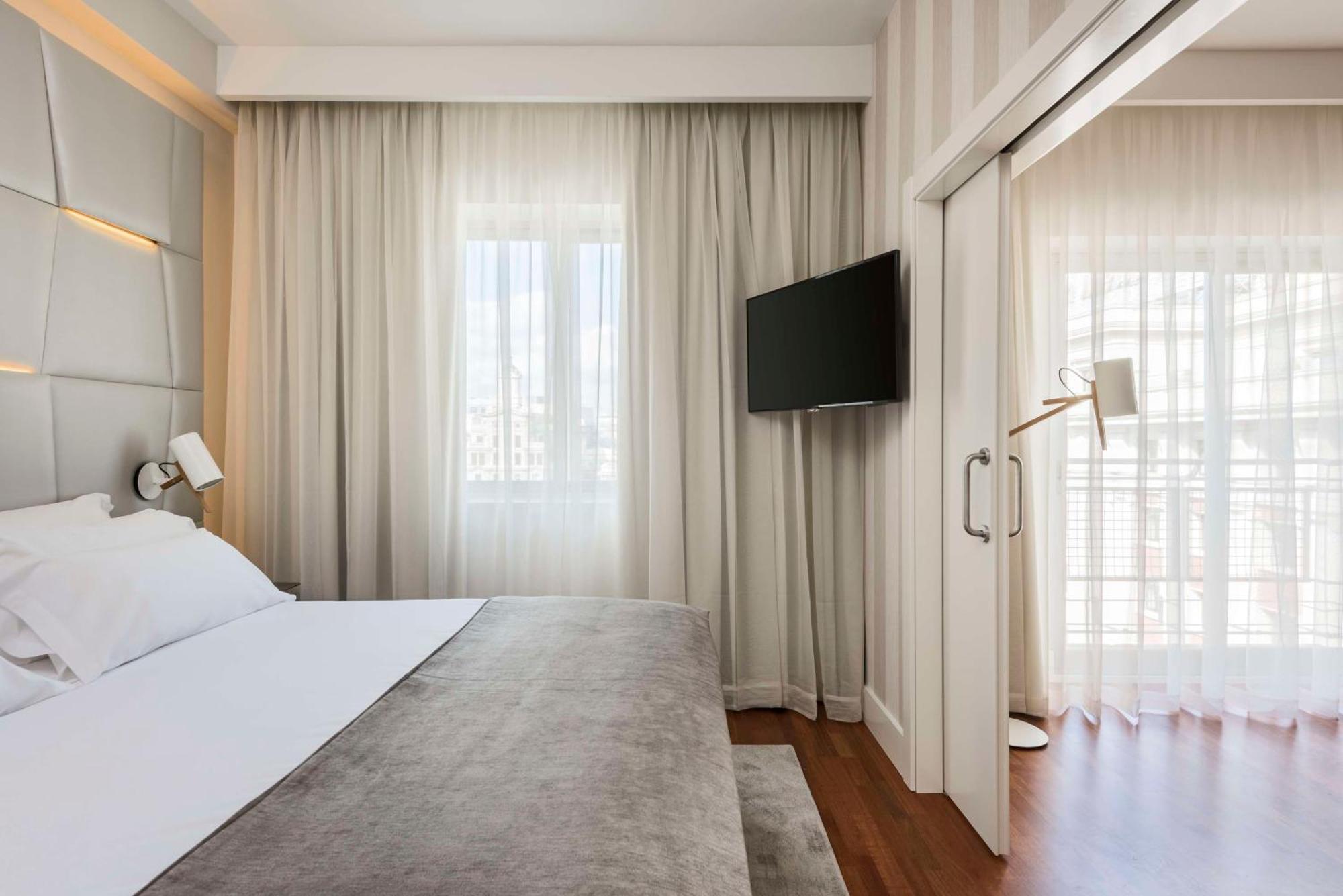 Nh Collection Madrid Colon Hotell Eksteriør bilde